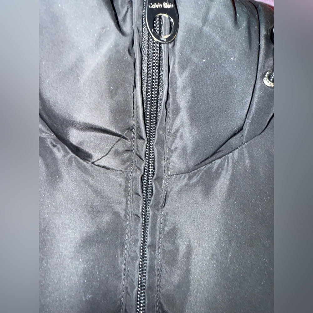 Calvin Klein Duck Down Waterfowl Feathers Hooded Puffer Coat (S) - Picture 3 of 11